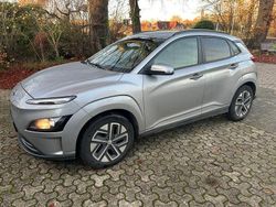 Grau Gebraucht 2021 Hyundai Kona SUV | 15.700 € (Fairer Preis)