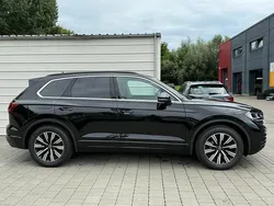 Schwarz schwarz Neu 2025 VW Touareg Elegance SUV | 71.950 € (Superpreis)