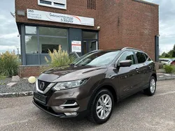 Braun Gebraucht 2018 Nissan Qashqai N-Connecta SUV | 13.950 € (Fairer Preis)