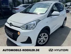 Polar white / sol Gebraucht 2019 Hyundai i10 Trend Kleinwagen | 10.990 € (Fairer Preis)