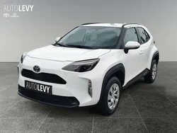 Super white Gebraucht 2025 Toyota Yaris Cross Business Edition SUV | 22.890 € (Guter Preis)
