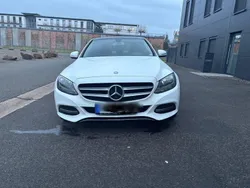 Weiß Gebraucht 2014 Mercedes C220 Limousine | 16.999 € (Etwas zu teuer)
