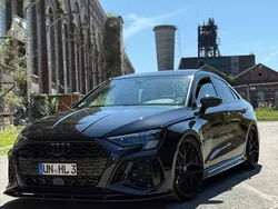 Schwarz Gebraucht 2024 Audi RS3 Ambiente Kleinwagen | 62.300 € (Guter Preis)