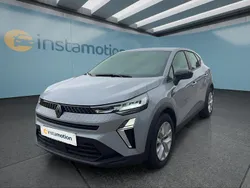 Grau Neu 2024 Renault Captur SUV | 26.749 € (Teuer)