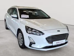 Frostweiß Gebraucht 2022 Ford Focus Cool & Connect Kombi | 13.490 € (Guter Preis)