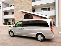 Silber Gebraucht 2010 Mercedes Viano Van / Kleinbus | 25.500 €