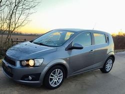 Grau Gebraucht 2012 Chevrolet Aveo LTZ Limousine | 4.300 € (Fairer Preis)