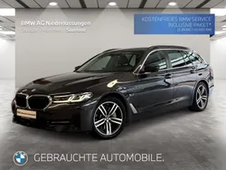 Grau Gebraucht 2022 BMW 520 Kombi | 33.770 € (Fairer Preis)