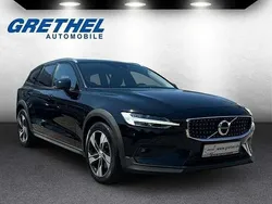 Gebraucht 2021 Volvo V60 CC Kombi | 17.990 € (Guter Preis)
