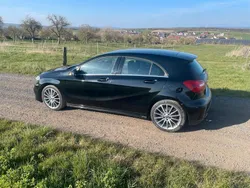 Schwarz Gebraucht 2018 Mercedes A200 AMG line Limousine | 18.100 € (Superpreis)