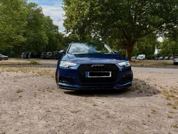 Blau Gebraucht 2018 Audi A4 Sport Kombi | 17.499 € (Guter Preis)