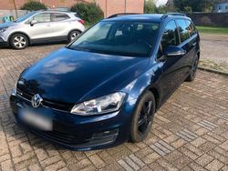 Blau Gebraucht 2014 VW Golf VII Kombi | 6.500 € (Fairer Preis)