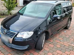 Schwarz Gebraucht 2007 VW Touran Van / Kleinbus | 2.500 € (Etwas zu teuer)