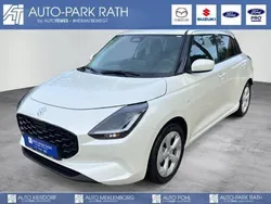 Pure white pearl (weiss) Neu 2025 Suzuki Swift Comfort Kleinwagen | 17.980 €