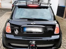 Schwarz Gebraucht 2006 Mini John Cooper Works Challenge Kleinwagen | 12.500 € (Etwas zu teuer)