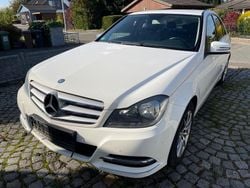 Weiß Gebraucht 2013 Mercedes C220 Avantgarde Limousine | 11.250 € (Guter Preis)