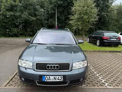 Blau Gebraucht 2003 Audi A4 Kombi | 1.100 € (Guter Preis)