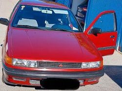 Rot Gebraucht 1992 Mitsubishi Lancer Limousine | 3.149 €