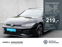 Grenadillschwarz metallic Gebraucht 2025 VW Passat R-line Kombi | 48.890 € (Superpreis)