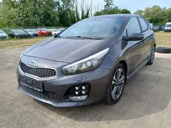 Grau Gebraucht 2017 Kia Ceed GT-Line Limousine | 15.490 € (Fairer Preis)