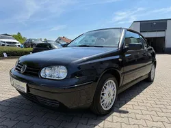 Schwarz Gebraucht 1998 VW Golf Cabriolet Highline Cabrio | 3.990 € (Teuer)
