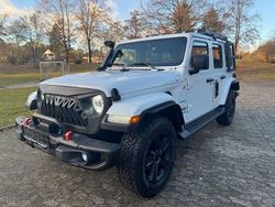Bright white clear coat Gebraucht 2021 Jeep Wrangler Unlimited Sahara SUV | 45.990 € (Etwas zu teuer)