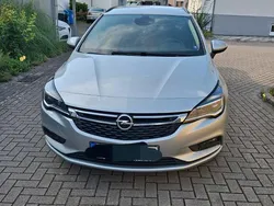 Silber Gebraucht 2018 Opel Astra Active Kombi | 7.000 € (Superpreis)