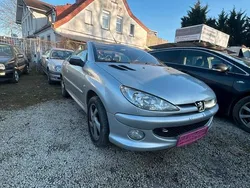 Silber Gebraucht 2004 Peugeot 206 CC Cabrio | 1.400 € (Fairer Preis)
