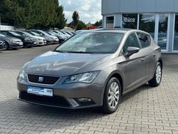 Grau Gebraucht 2014 Seat Leon Style Limousine | 7.990 € (Fairer Preis)