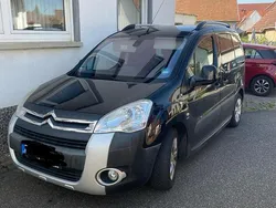 Schwarz Gebraucht 2009 Citroën Berlingo Van / Kleinbus | 3.500 €