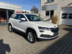 Weiß Gebraucht 2019 Skoda Karoq Style SUV | 22.900 € (Fairer Preis)
