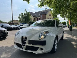 Weiß Gebraucht 2016 Alfa Romeo MiTo Turismo Kleinwagen | 5.999 € (Guter Preis)