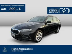 Schwarzmagic perleffekt met. Gebraucht 2023 Skoda Octavia Ambition Kombi | 24.560 € (Guter Preis)