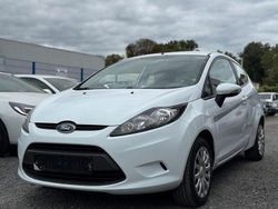 Weiß Gebraucht 2009 Ford Fiesta Trend Kleinwagen | 2.690 € (Teuer)