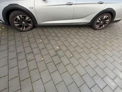 Silber Gebraucht 2017 Opel Insignia Dynamic Kombi | 15.800 € (Fairer Preis)