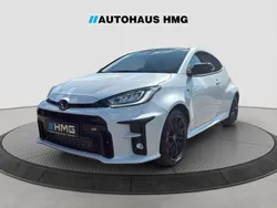 Weiß Gebraucht 2022 Toyota Yaris Kleinwagen | 34.900 € (Fairer Preis)