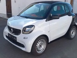 Gebraucht 2017 Smart ForTwo Electric Drive Passion Cabrio | 7.700 € (Guter Preis)