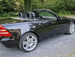 Schwarz Gebraucht 2001 Mercedes SLK200 Cabrio | 7.300 € (Etwas zu teuer)