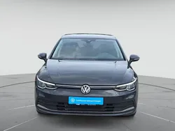 Uranograu Gebraucht 2024 VW Golf VIII Move Limousine | 24.879 € (Fairer Preis)