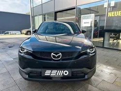 Schwarz Gebraucht 2021 Mazda MX30 Ad'Vantage SUV | 13.900 € (Guter Preis)