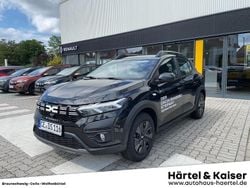 Perlmuttschwarz metallic (schwarz) (schwarz) Gebraucht 2025 Dacia Sandero Expression Kleinwagen | 17.950 € (Guter Preis)