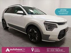 Weiß Gebraucht 2023 Kia e-Niro Inspiration SUV | 29.470 € (Fairer Preis)