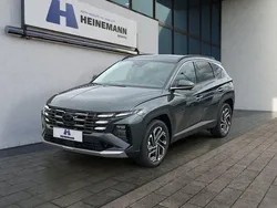 Cypress green Neu 2025 Hyundai Tucson Prime SUV | 43.990 € (Teuer)