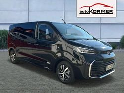 Graphite black metallic Gebraucht 2024 Toyota Proace Verso Lounge Kombi | 49.990 € (Teuer)