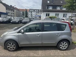 Grau Gebraucht 2008 Nissan Note Acenta Van / Kleinbus | 3.990 € (Teuer)