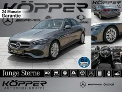 Selenitgrau Gebraucht 2024 Mercedes C200 Avantgarde Limousine | 40.998 € (Fairer Preis)
