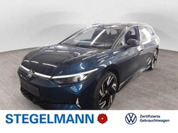 Aquamarinblau metallic Gebraucht 2025 VW ID.7 GTX Kombi | 51.590 €