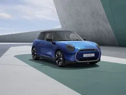 Blau Gebraucht 2024 Mini Cooper SE Favoured Kleinwagen | 32.490 €