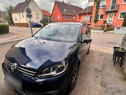 Blau Gebraucht 2012 VW Touran Van / Kleinbus | 8.900 € (Teuer)