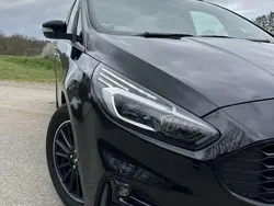 Schwarz Gebraucht 2021 Ford S-MAX ST-Line Van / Kleinbus | 29.200 € (Fairer Preis)
